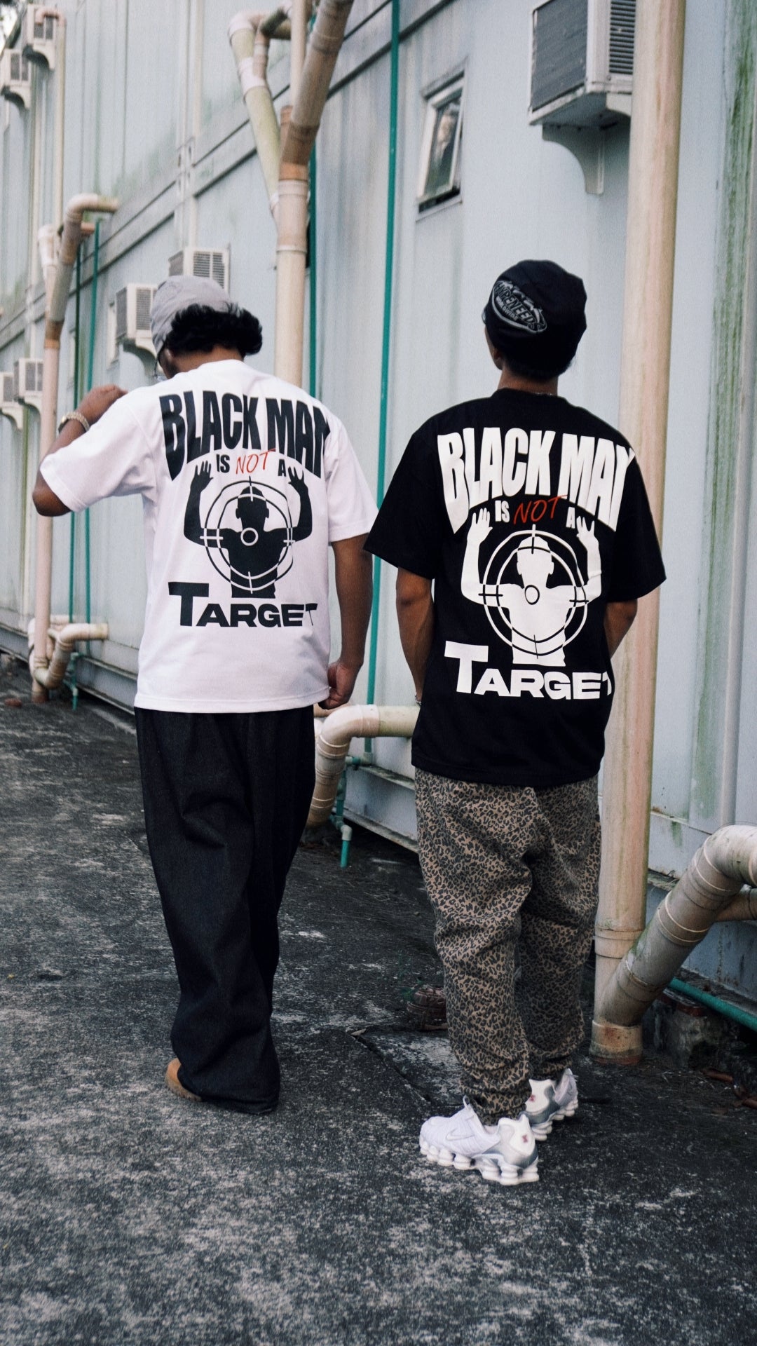 HN "BLACK MAN" TEE